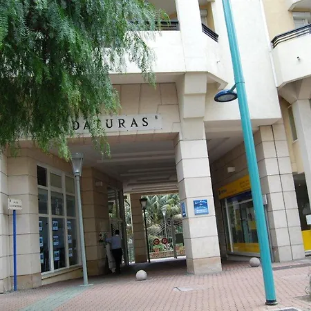 Апартаменти Grand 2p Climatise, Terrasse, Parking, Centre Menton, Commerces & Plages A Pied - Fr-1-196-189 *